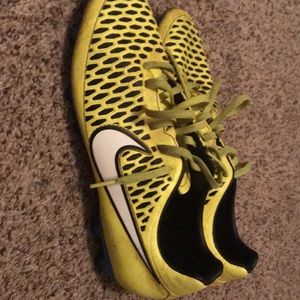 Nike Shoes - Men’s Nike Cleats Nike Shoes - Men’s Nike Cleats